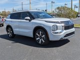New 2025 Mitsubishi Outlander SEL image 3