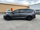 Used 2018 Chrysler Pacifica Touring-L Plus image 6