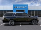New 2025 Chevrolet Suburban High Country image 5
