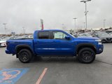 New 2025 Nissan Frontier PRO-4X w/ Pro Premium Package image 4