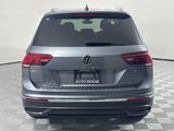 Used 2022 Volkswagen Tiguan SE w/ Panoramic Sunroof Package image 6