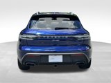 Used 2024 Porsche Macan image 4