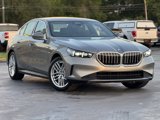 Used 2024 BMW 530i image 3