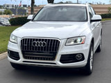 Used 2017 Audi Q5 2.0T Premium Plus w/ Technology Package image 4