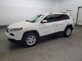 Used 2017 Jeep Cherokee Latitude image 2