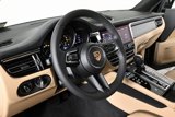 Used 2025 Porsche Macan image 4