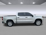 Used 2023 Chevrolet Silverado 1500 LT image 2