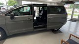 New 2025 Chrysler Pacifica Select image 5