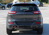 Used 2017 Jeep Cherokee Trailhawk w/ Trailer Tow Group image 4