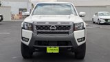 New 2025 Nissan Frontier SV w/ SV Convenience Package image 2