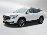 Used 2023 GMC Terrain SLT image 3