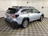 Used 2025 Subaru Outback Premium w/ Popular Package #1A image 5