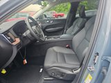 Used 2024 Volvo XC60 B5 Plus image 3
