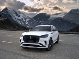 New 2025 Lincoln Aviator Black Label w/ Jet Appearance Package image 2