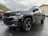 Used 2023 Jeep Grand Cherokee Limited w/ Black Appearance Package image 6