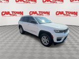Used 2023 Jeep Grand Cherokee Limited image 2