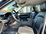 Used 2023 Jeep Grand Cherokee L Limited image 2
