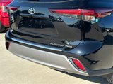 New 2025 Toyota Highlander Platinum image 5