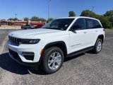 New 2023 Jeep Grand Cherokee Limited w/ Luxury Tech Group II image 4