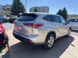 Used 2021 Toyota Highlander LE image 6