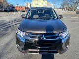 Used 2018 Mitsubishi Outlander GT image 3