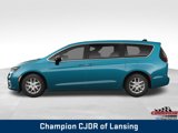 New 2025 Chrysler Pacifica Select image 3
