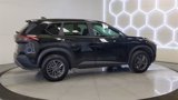 Used 2023 Nissan Rogue S image 4