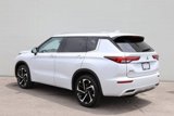 Used 2024 Mitsubishi Outlander SEL image 2