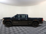 Used 2023 GMC Sierra 2500 Denali w/ Denali Black Diamond Edition image 2