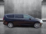 New 2025 Chrysler Pacifica Select image 6