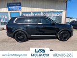 Used 2022 Kia Telluride SX w/ Towing Package image 3