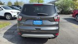 Used 2017 Ford Escape SE image 6