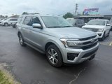 Used 2024 Ford Expedition XLT image 2
