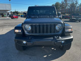 New 2025 Jeep Gladiator Nighthawk image 3