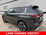 New 2025 Mitsubishi Outlander SEL image 5