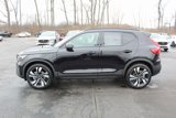 New 2025 Volvo XC40 B5 Ultra w/ Climate Package image 6