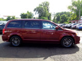 Used 2017 Dodge Grand Caravan SXT image 4