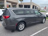 Used 2020 Chrysler Pacifica Touring image 6
