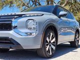 New 2025 Mitsubishi Outlander SEL image 3