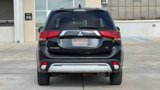 Used 2020 Mitsubishi Outlander SEL image 3
