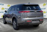 New 2025 Nissan Pathfinder S image 5