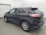 Used 2023 Ford Edge SEL image 3