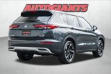 New 2025 Mitsubishi Outlander SE image 4