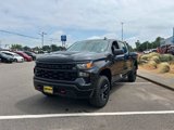 Used 2024 Chevrolet Silverado 1500 Custom Trail Boss w/ LPO, Dark Essentials Package image 4