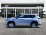New 2025 Mitsubishi Outlander ES image 2