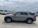 Certified 2022 Ford Explorer XLT w/ Equipment Group 202A image 5