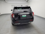Used 2022 Ford Explorer XLT w/ Equipment Group 202A image 6