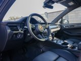 Certified 2025 Porsche Macan image 4