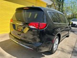 Used 2017 Chrysler Pacifica Touring-L w/ Tire & Wheel Group image 5