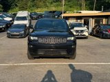 Used 2021 Jeep Grand Cherokee Laredo X image 2